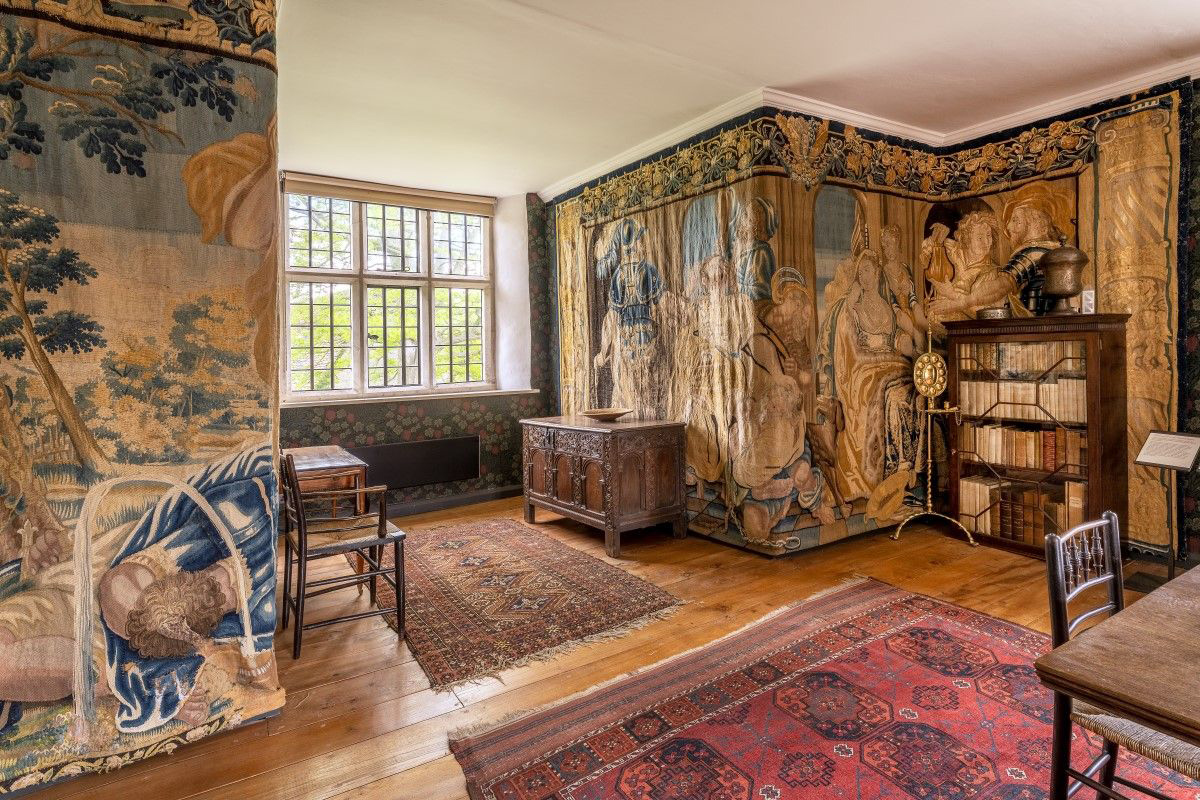 Kelmscott Manor