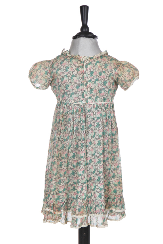 Elizabeth II dress