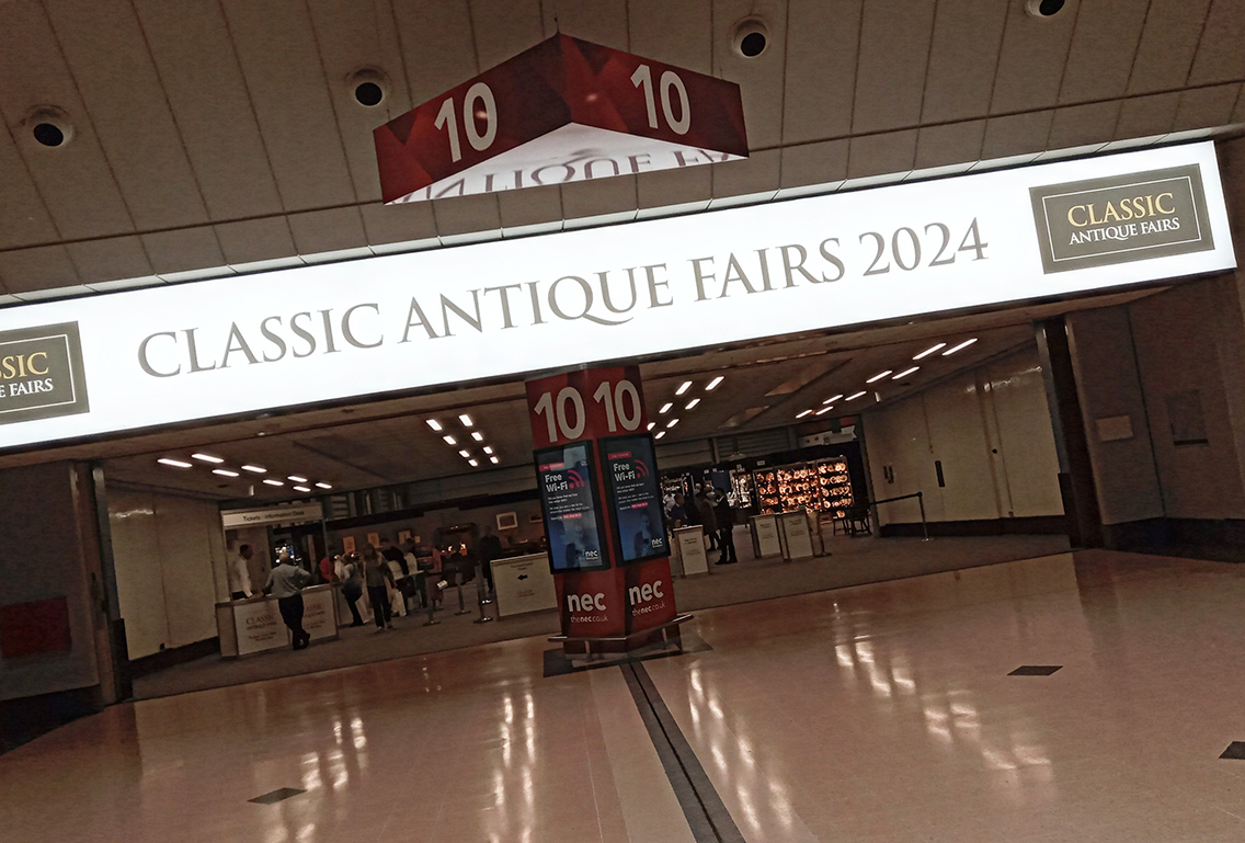 Classic Entrance Web