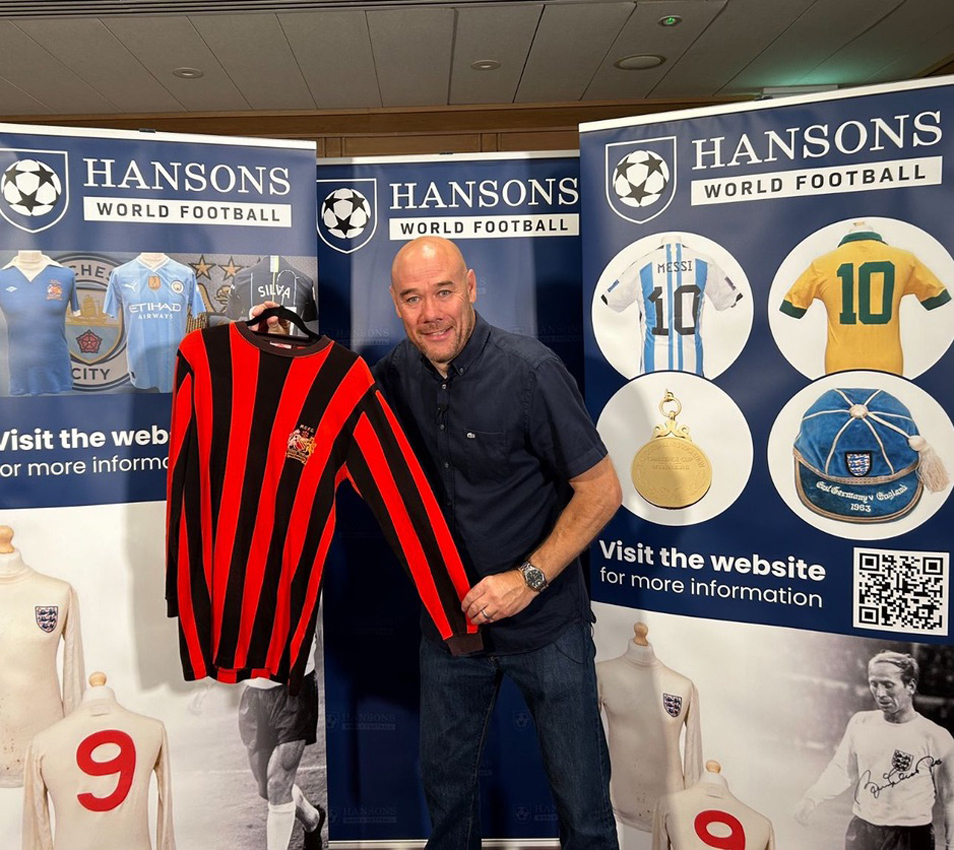 Hansons World Football
