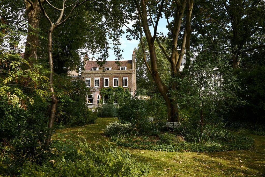Ann Broadbent’s Georgian home