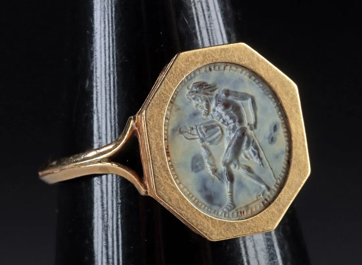 Ancient Greek intaglio ring