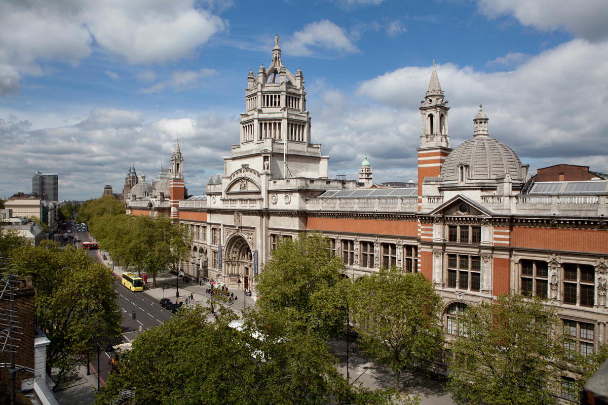 V&A Museum London