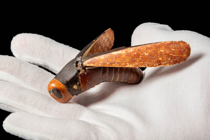 Egyptian New Kingdom grasshopper