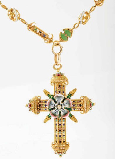 French pendant necklace