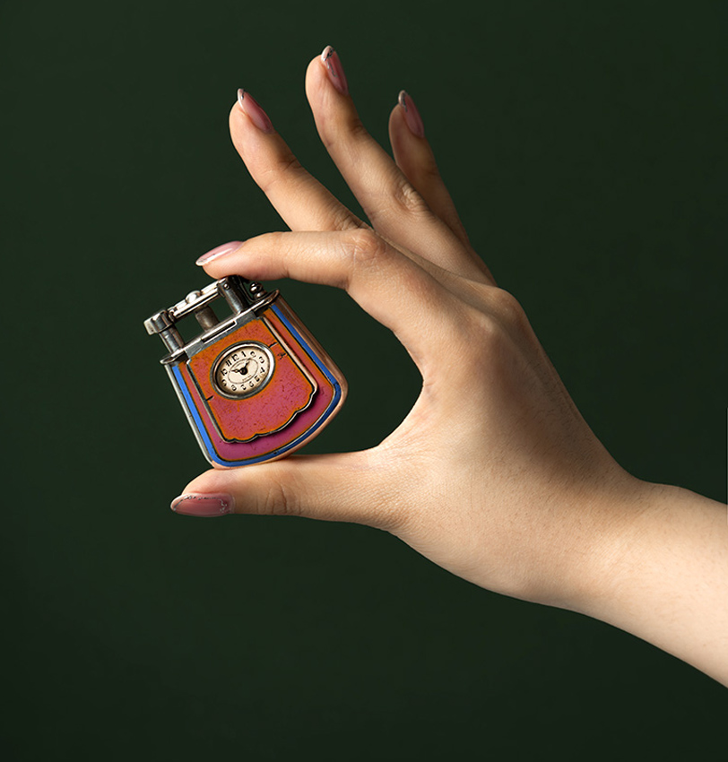 Dunhill ‘fancy shape’ lighter