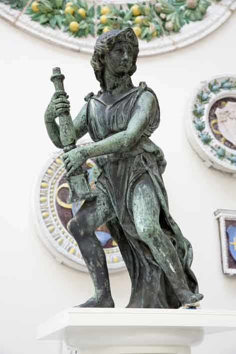 15-02-18-2179NE04A Wolsey Angels.jpg