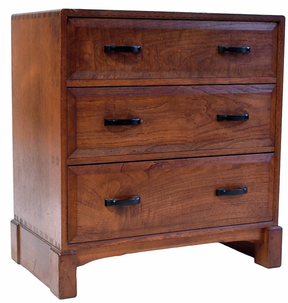 Lake District furniture maker Webb Davies makes a splash with a 1949 bedroom suite