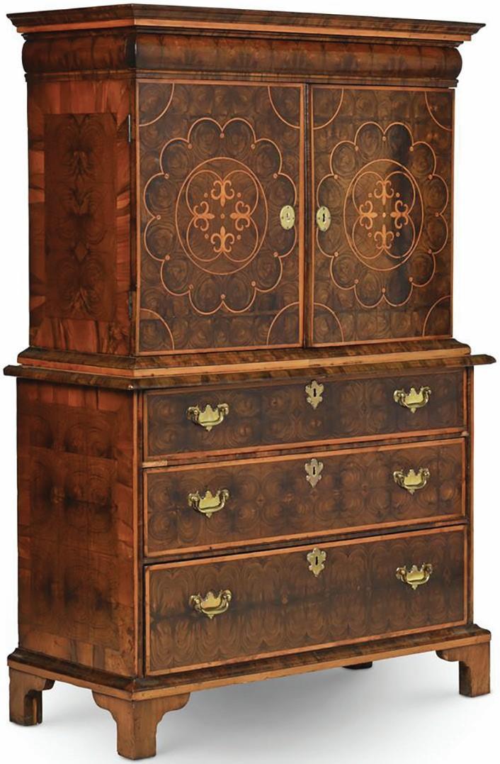 Queen Anne cabinet