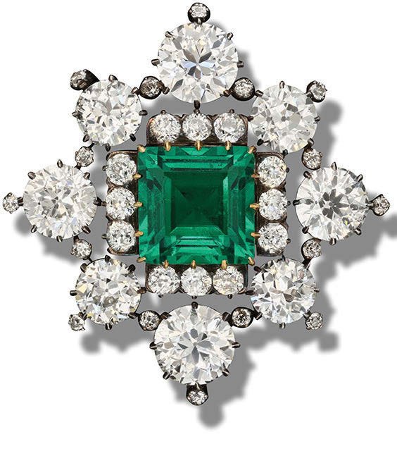An emerald jewel