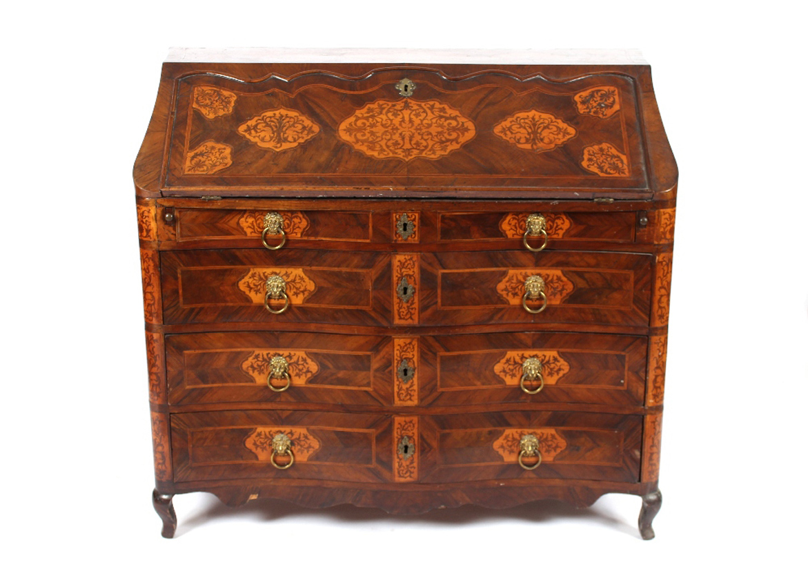 Secretaire chest of four drawers