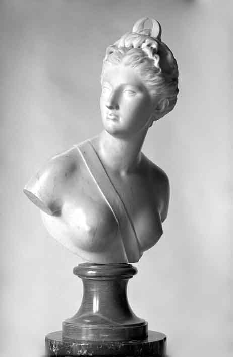 15-11-23-2218NE05A Houdon art recovery.jpg