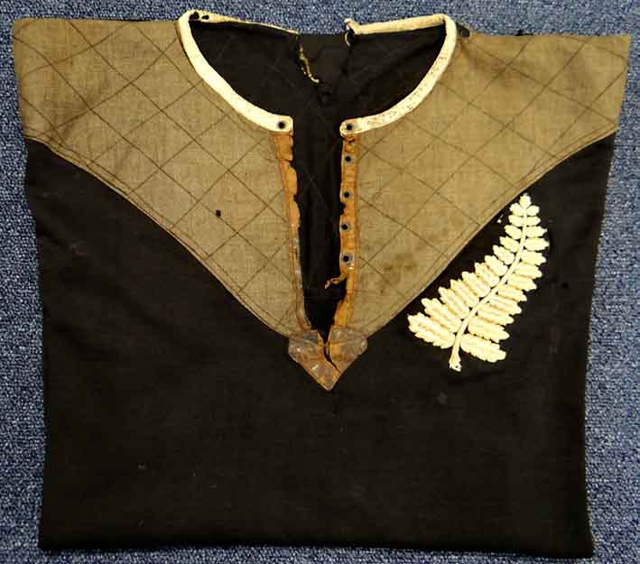 15-09-30-2210NE03A All Black rugby shirt.jpg