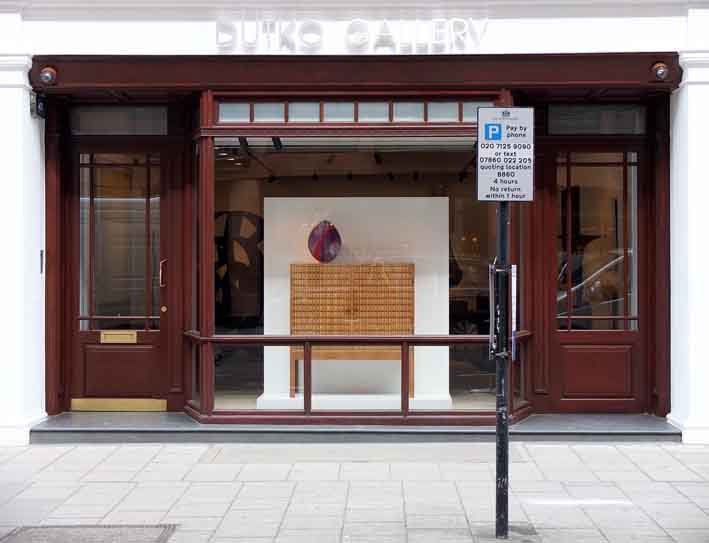 15-08-24-2205NE04B Dutko Gallery Davies Street.jpg