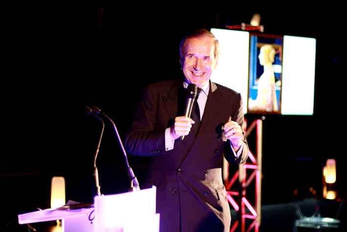 14-10-24-2163NE03A Simon de Pury.jpg