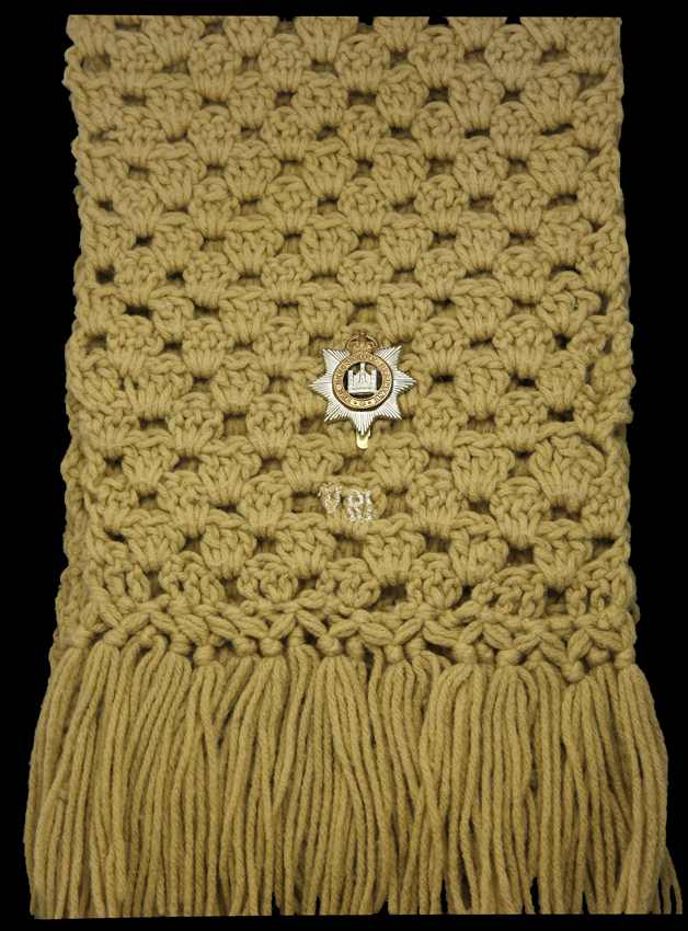 WEB Victoria scarf E 30-6-17.jpg