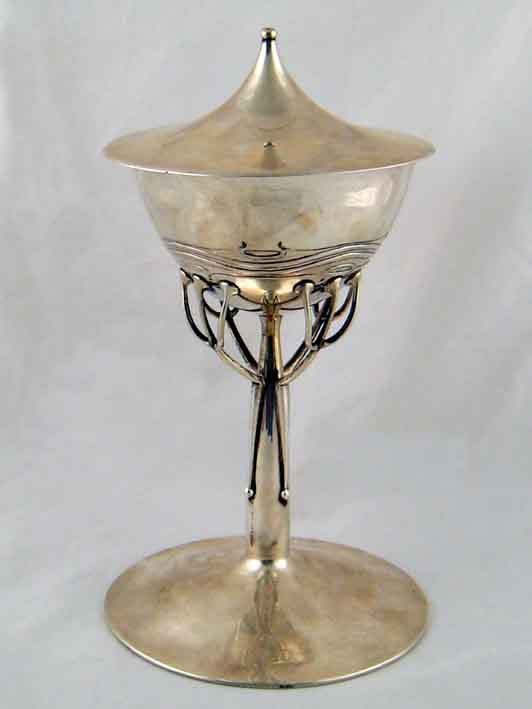 14-04-23-2138NE01A Archibald Knox.jpg