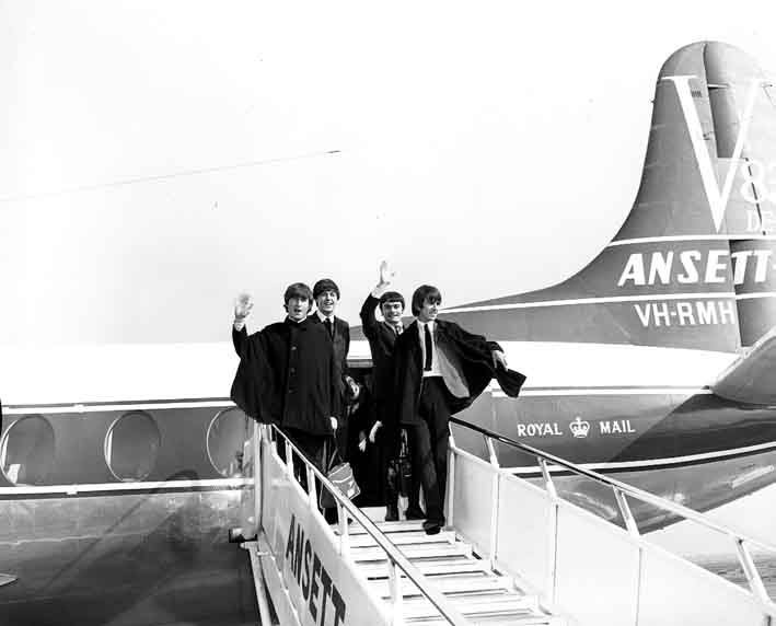14-05-16-2142IE02A Beatles Leonard Joel Melbourne.jpg