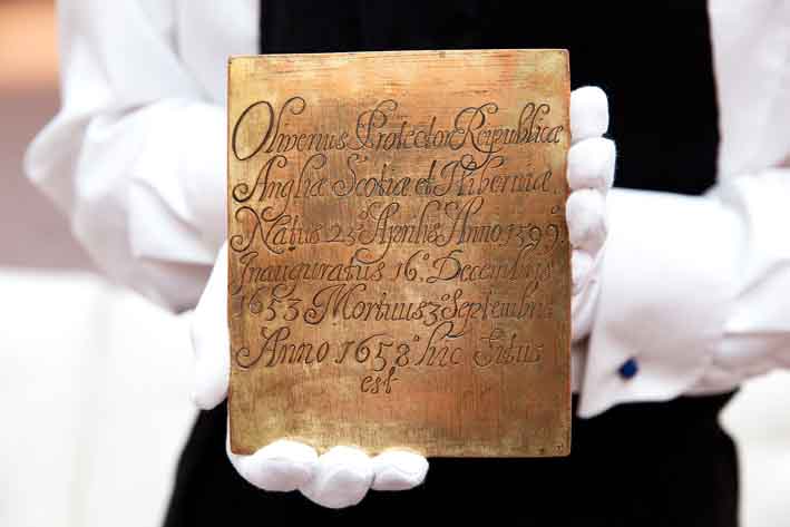 14-12-03-2169NE03A Sothebys.jpg