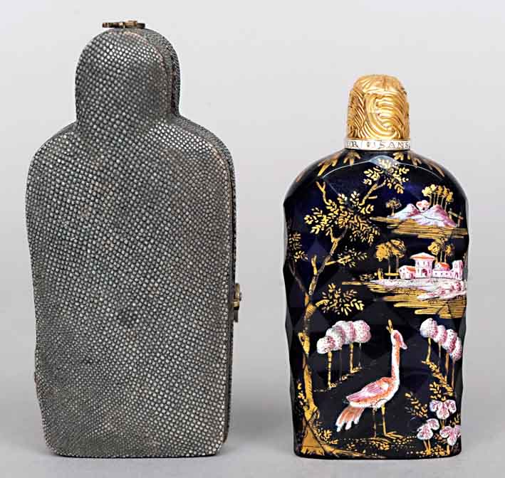 14-06-03-2144NE01A James Giles scent bottle.jpg