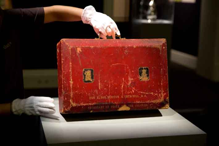 14-12-24-2173NE06A sothebys churchill.jpg