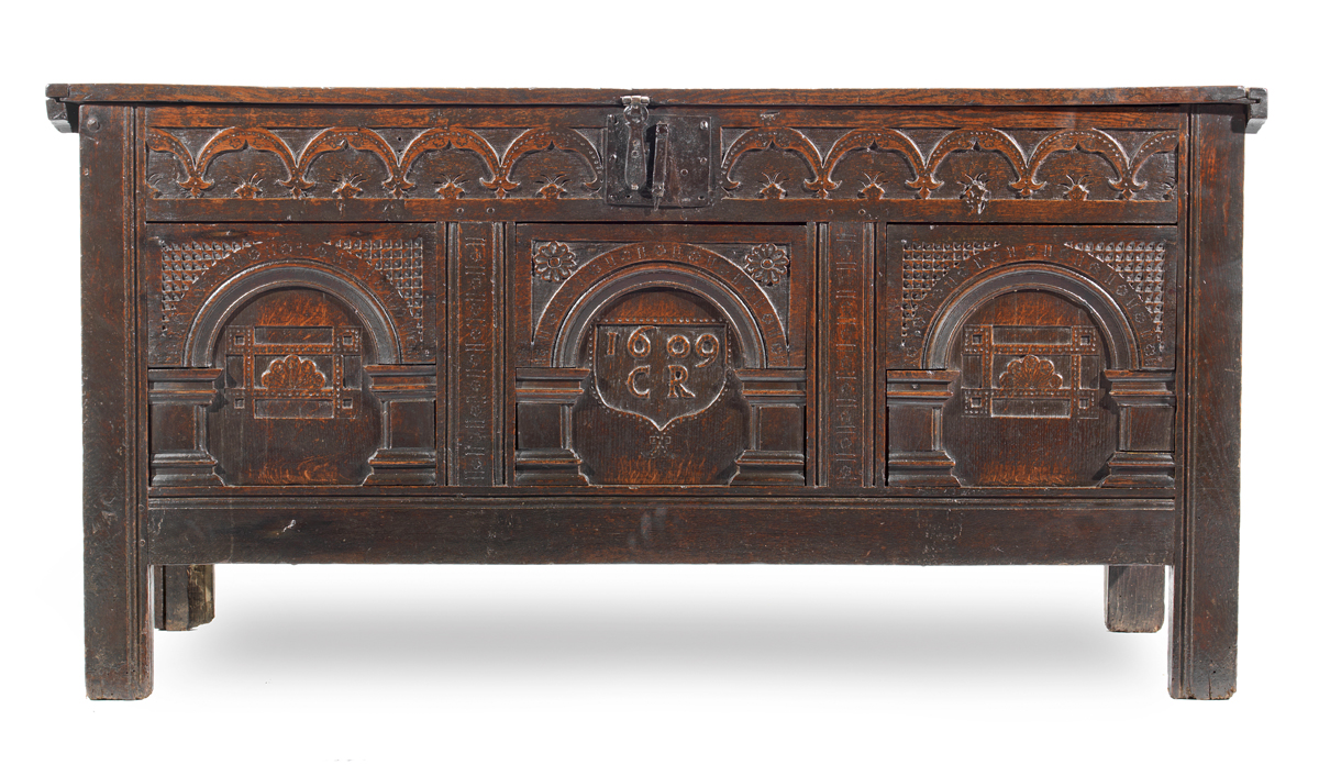 Bonhams oak coffer