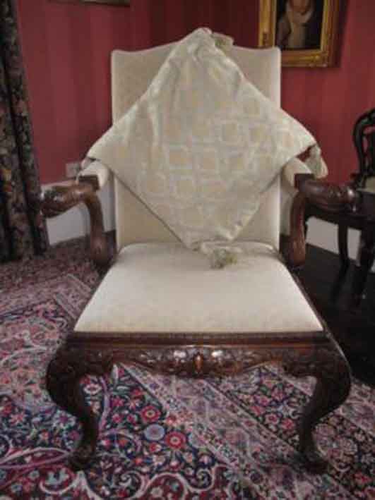 13-08-19-2104NE06A daniels chair.jpg