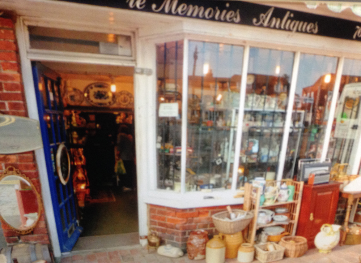 Re-Memories Antiques