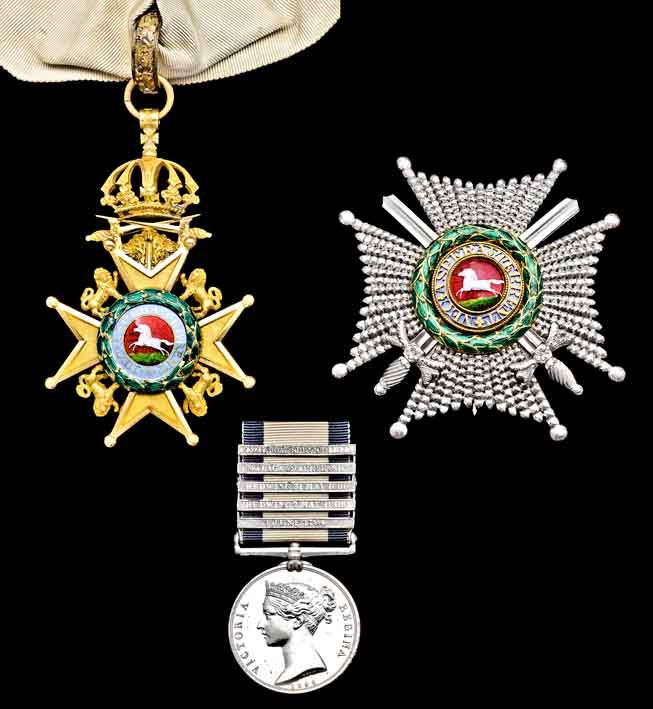 13-08-05-2102NE05A naval medal.jpg