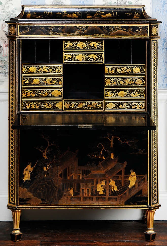Chippendale secretaire