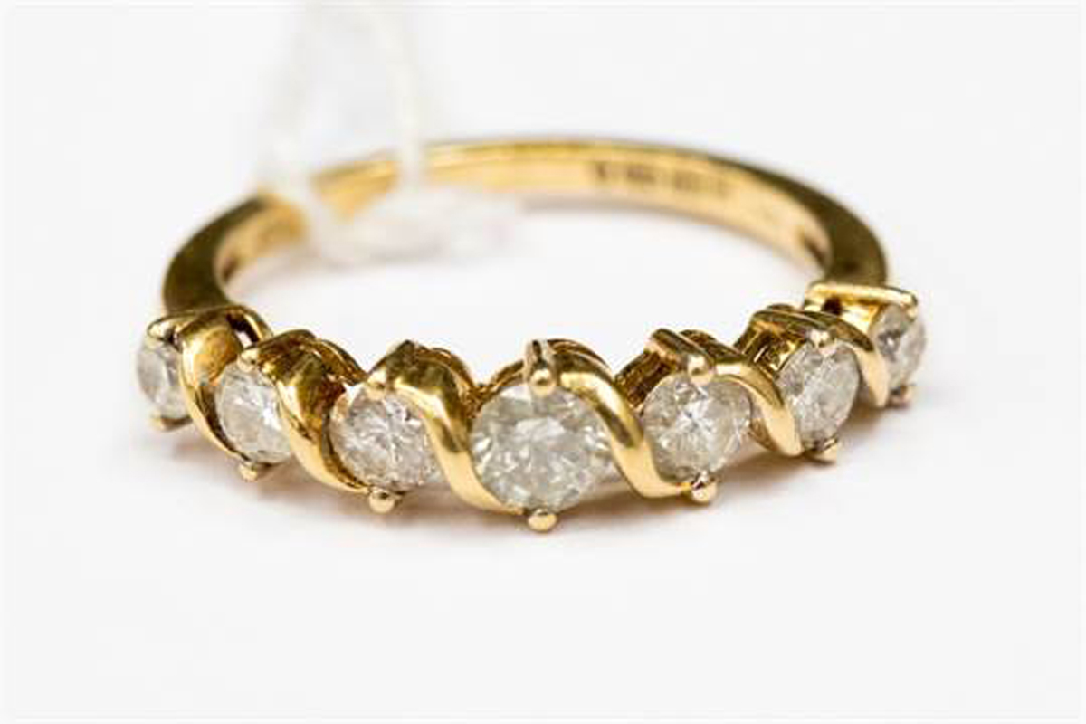 diamond ring