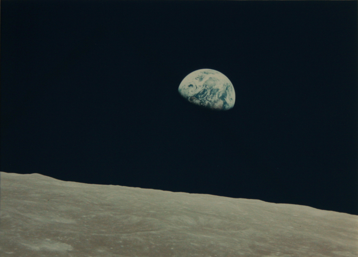5_NASA_Crew of Apollo 8 - Bill Anders_Earthrise, 24 December 1968_PRESS (2).jpg