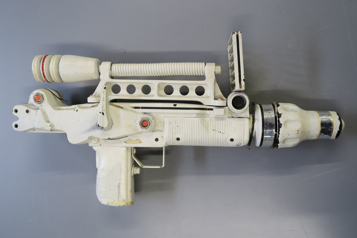 Moonraker rifle
