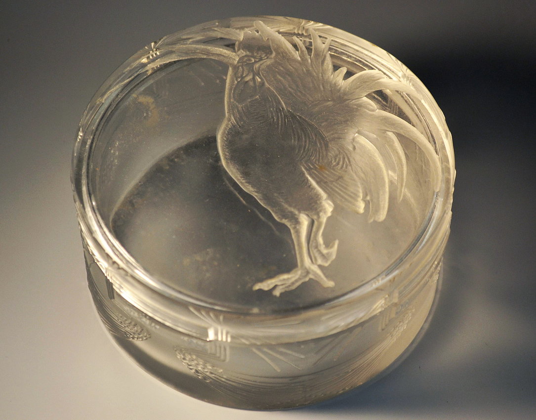 Lalique powder bowl