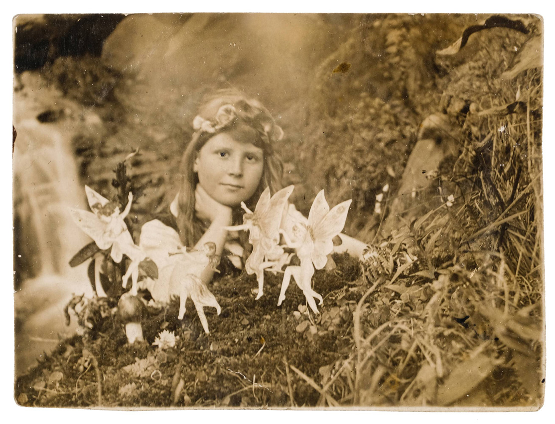 WEB Cottingley fairies TD 1.jpg