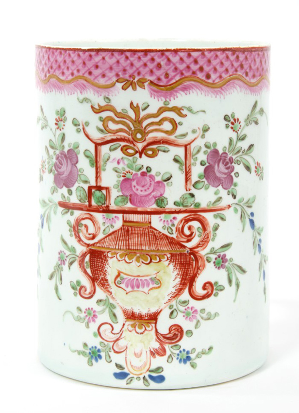 Lowestoft polychrome mug