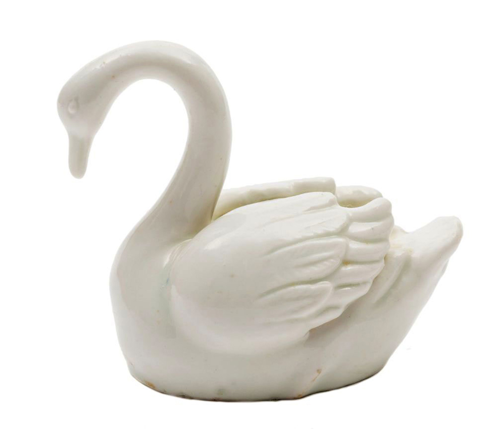 Lowestoft model of a swan