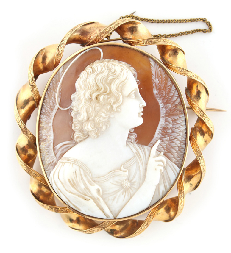 Cameo 2390HH 26-04-19.jpg