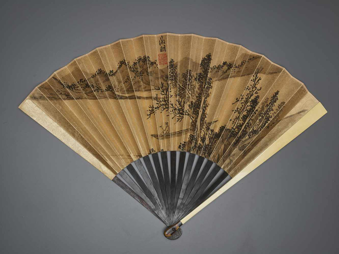 HH 2393-fan.jpg