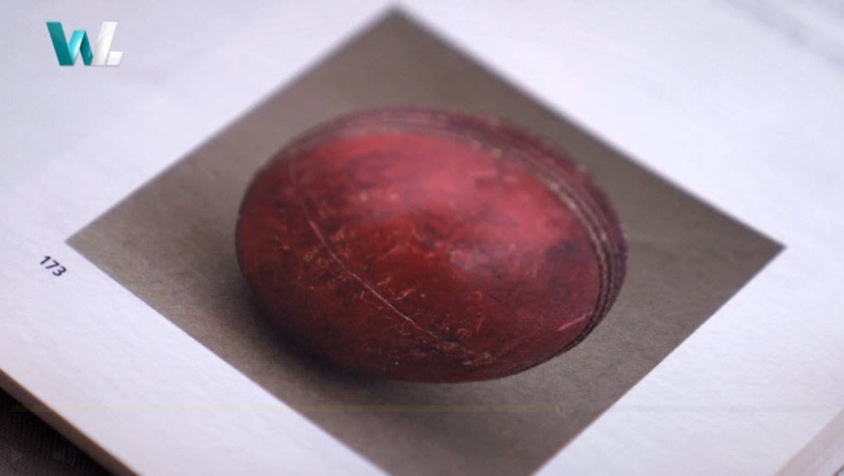 Cricket ball