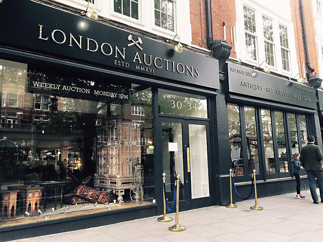 London Auctions on Chiswick High Road