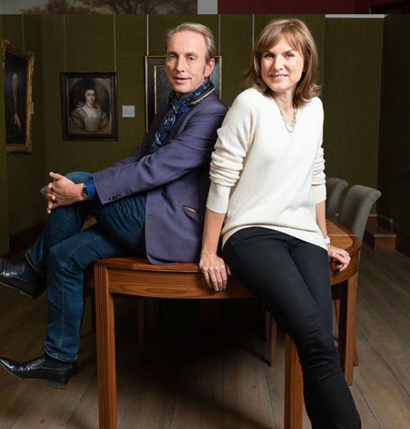 Philip Mould and Fiona Bruce.