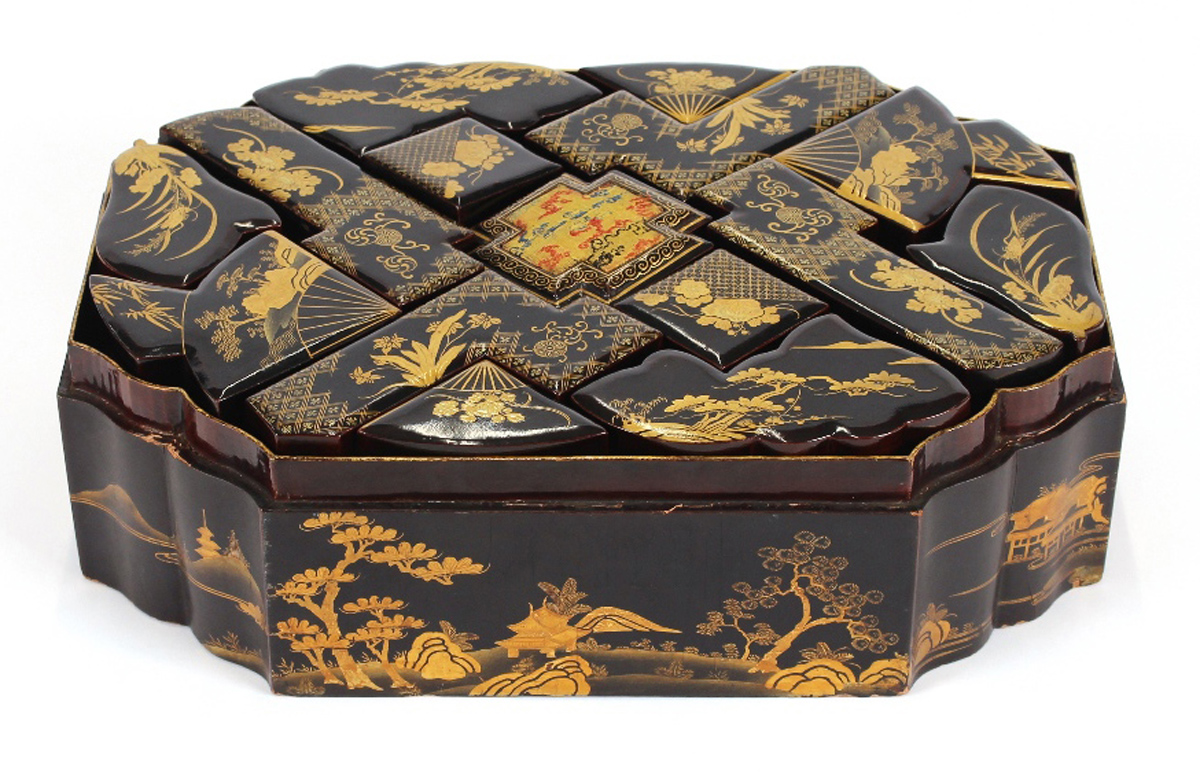 Chinese lacquer workbox