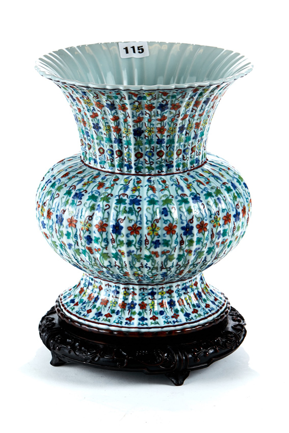2404 NEDI diamond mills vase cut out.jpg
