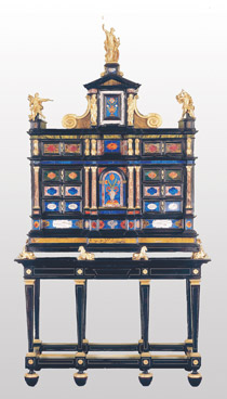 1812NE01A.jpg