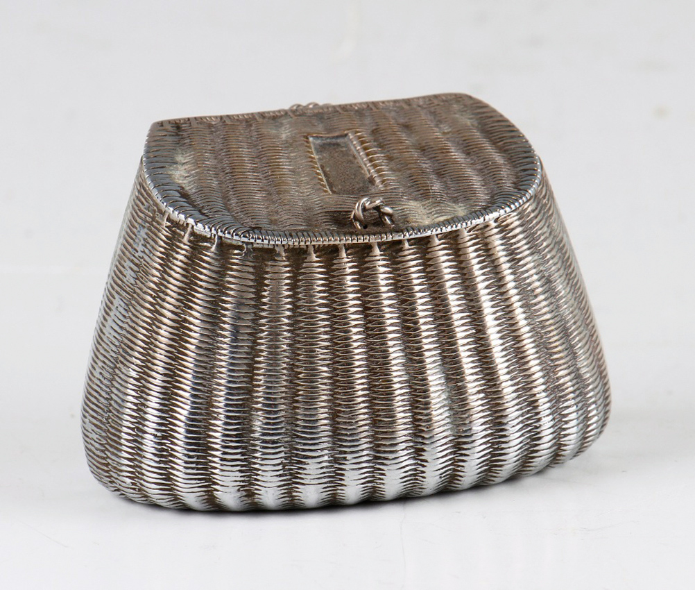 2415 PV01mullocks-CUT OUT.jpg