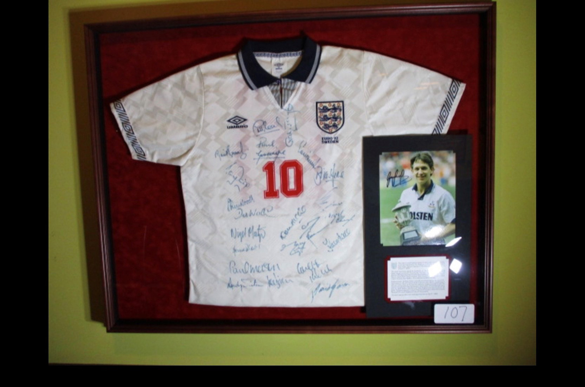 Gary Lineker shirt at auction