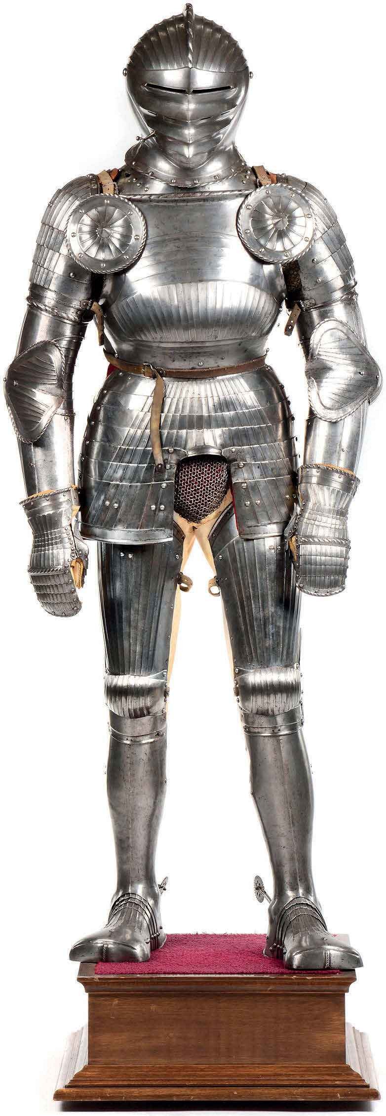 Armour from Susquehanna collection draws international demand to Pennsylvania sale