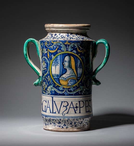 Albarello. Photo Courtesy of Sam Fogg, London.jpg