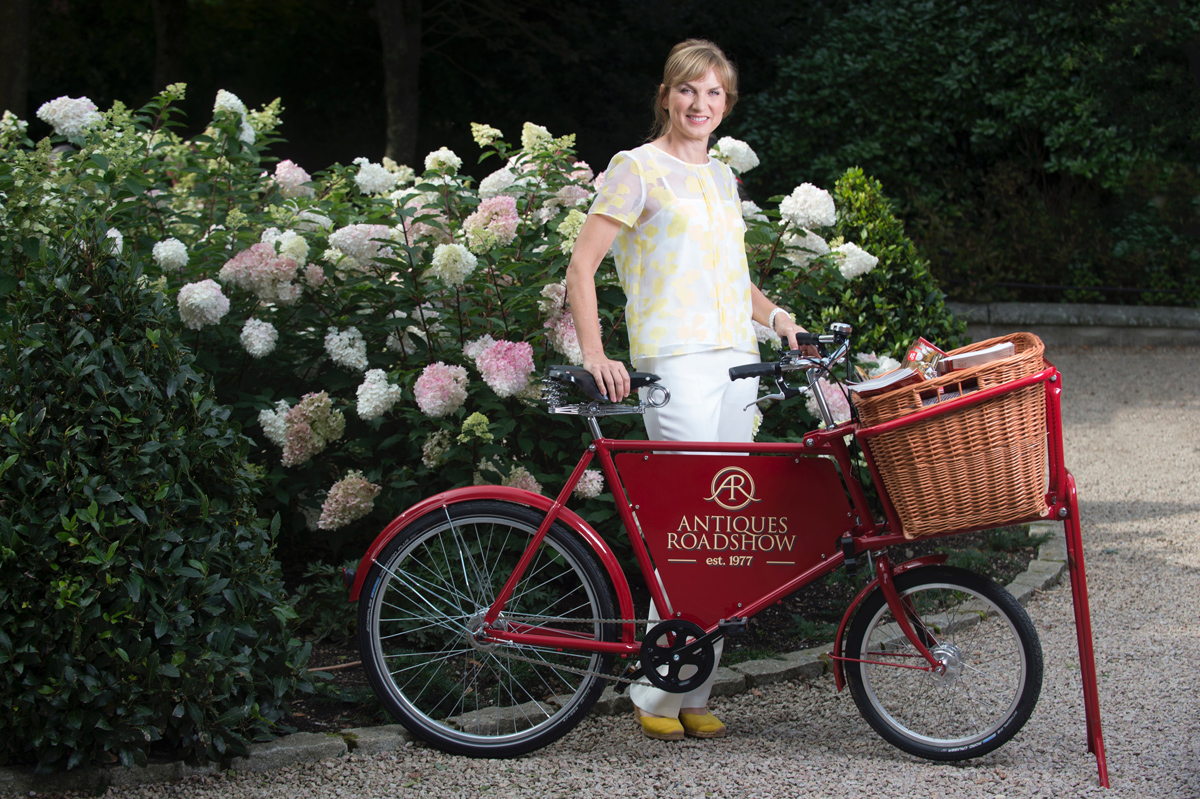 FionawitrhAR bike.jpg